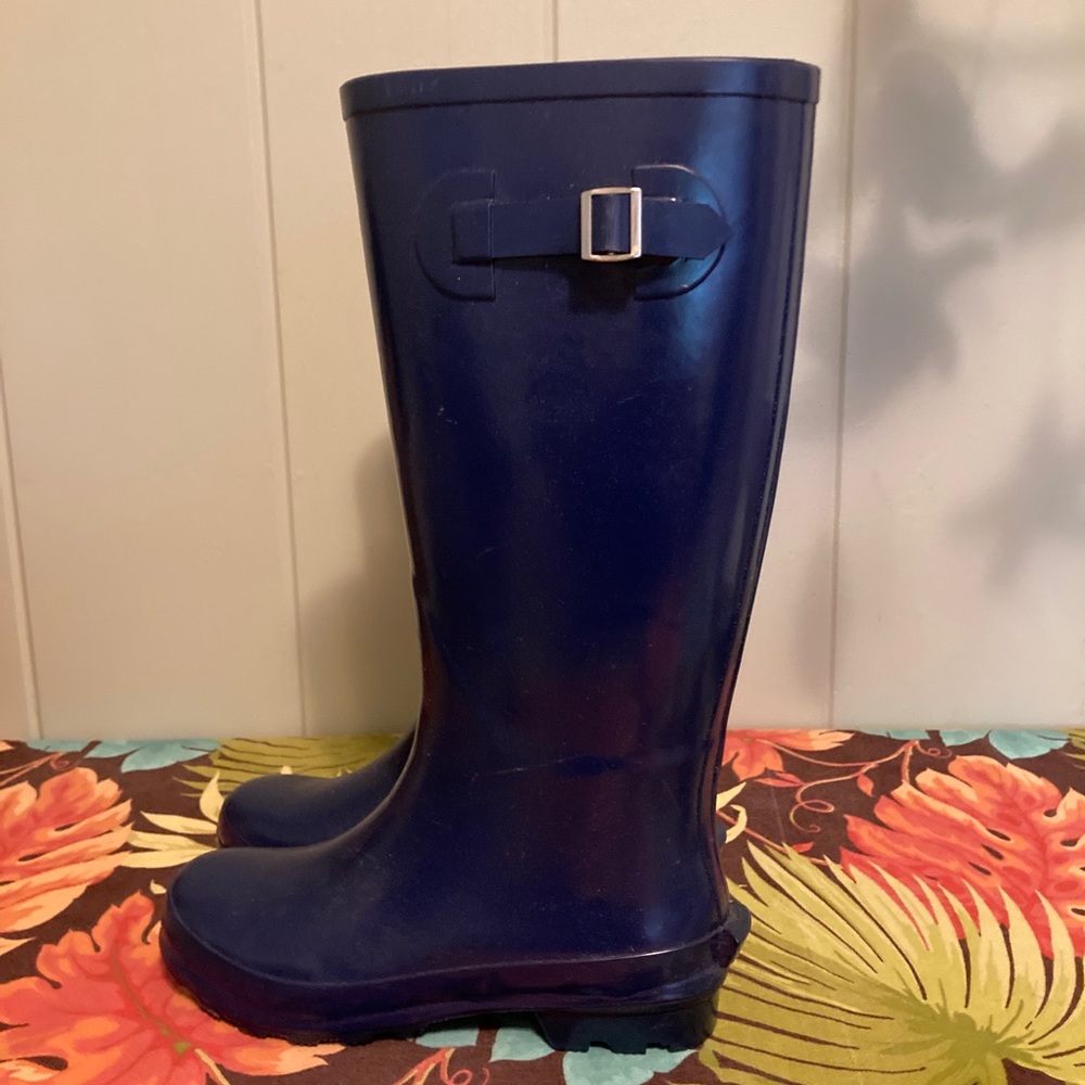 Navy Rain boot tall pull on